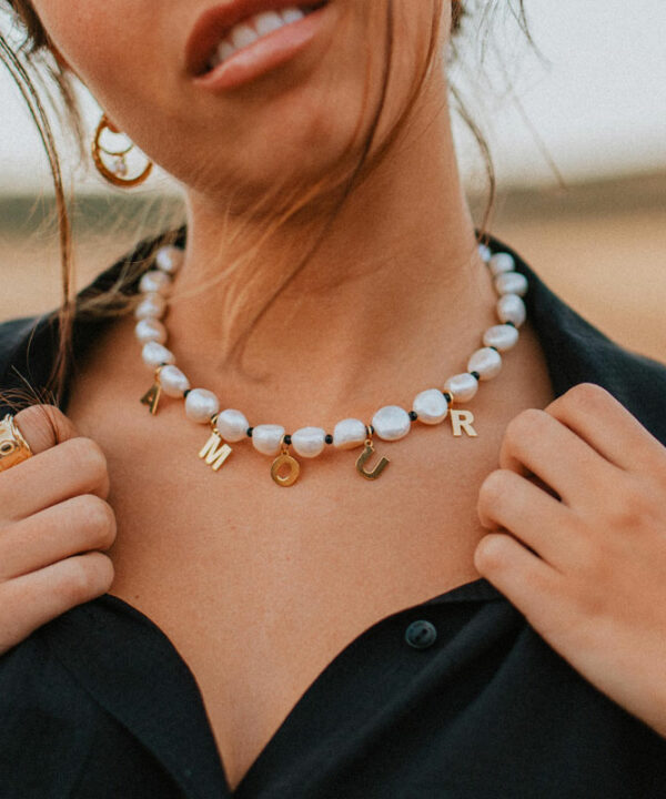 Collar AMOUR