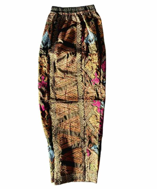 falda estilo balines hutan bordados dorados color kaki