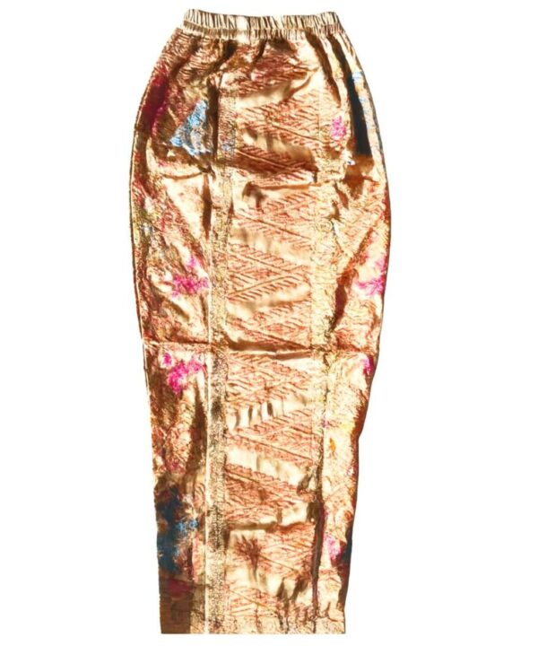 falda estilo balines color beige con colores y dorado