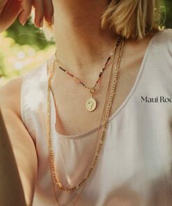 Collar Maui con miyukis de colores y piezas geométricas en plata de ley bañada en oro, hecho a mano