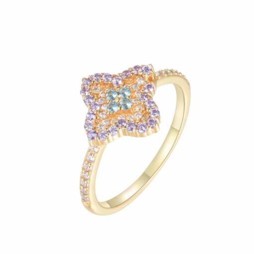Anillo Posidonia de la colección Sirena de Nat & Belle, con circonitas de colores, inspirado en flores marinas.