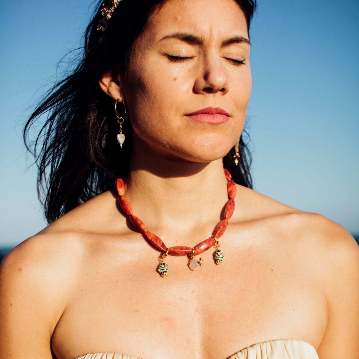 Collar coral peces ceramica joyeria inspirada en el mar