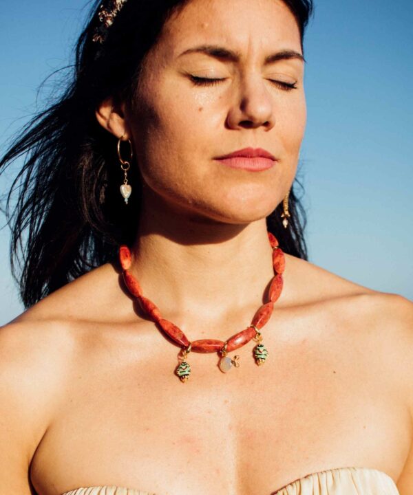 Collar coral peces ceramica joyeria inspirada en el mar